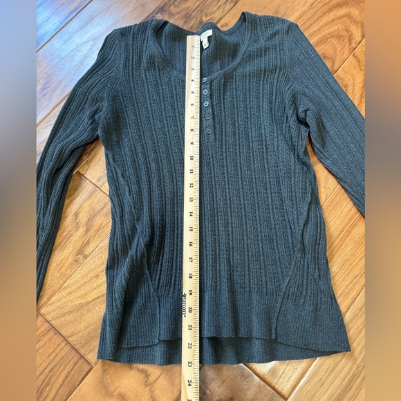 Ribbed Henley Sweater - Picture 2 of 8